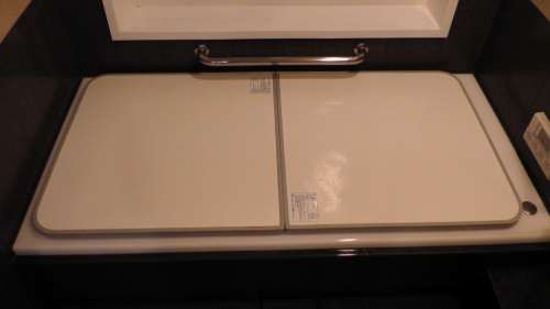 風呂のフタを2枚組から3枚組へ交換 | noahnoah研究所 - 楽天ブログ