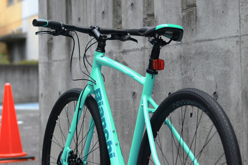 シマノコンポ復活！ビアンキの定番クロスバイク入荷しました