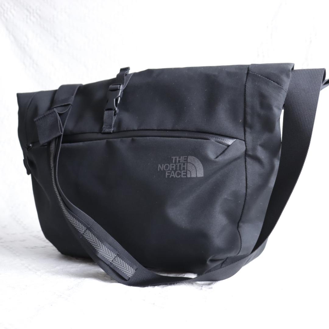 極美品！ザ ノースフェイス ロールパック15　メッセンジャーバッグ　防水バッグ 楽天市場】ノースフェイス THE NORTH FACE ロール パック 15 Roll Pack