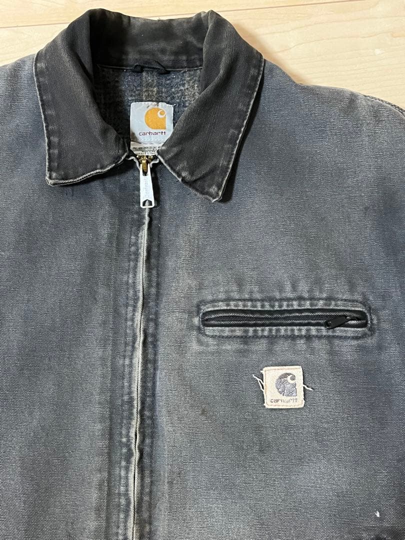 Carhartt ブラック フェード デトロイトジャケット CARHARTT Relaxed Fit Duck Blanket Linted Detroit Jaket 